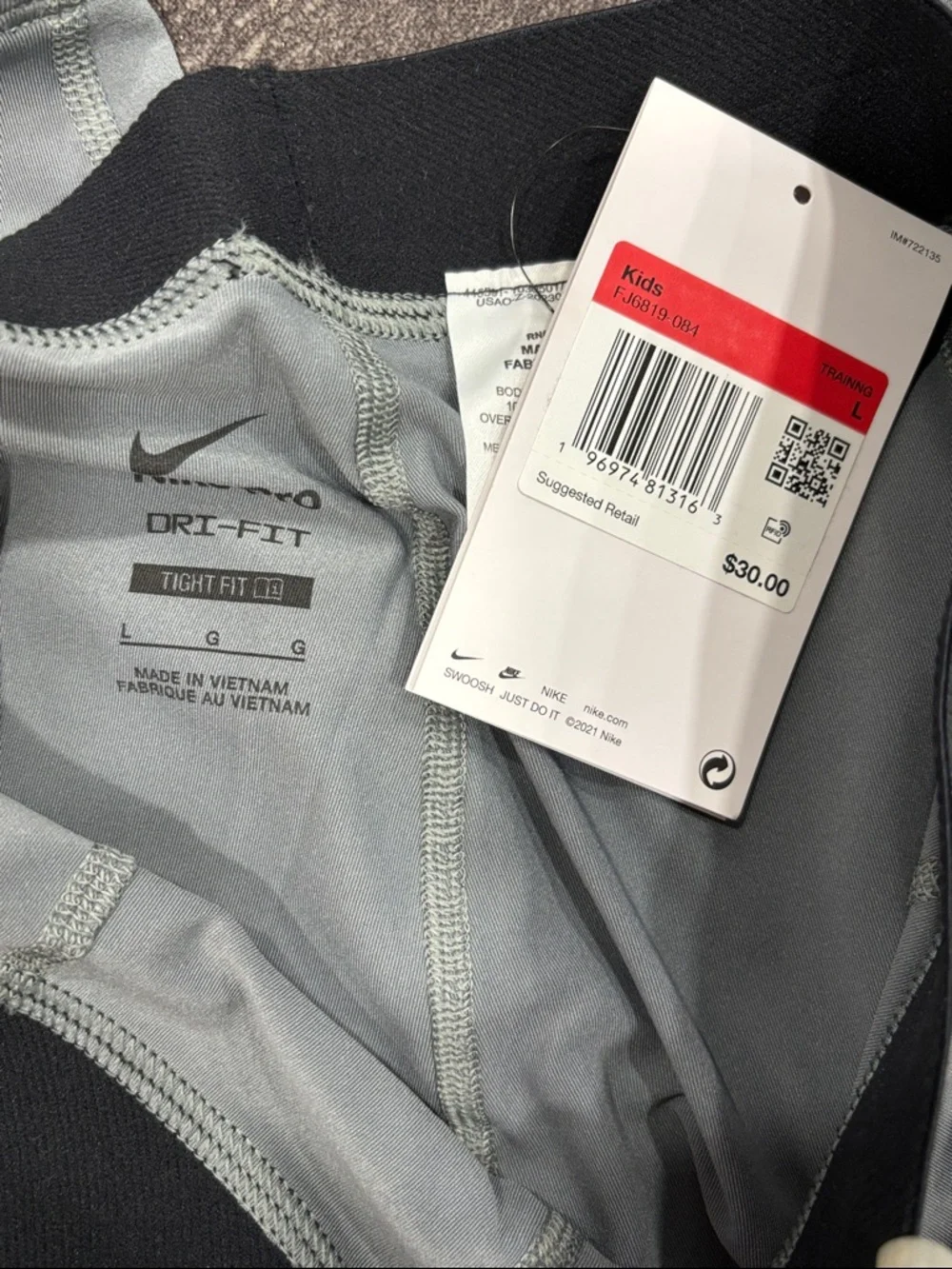 Nike kids Gray Athletic training pants size L